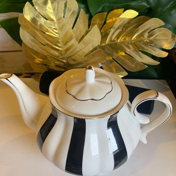 NIB 5 Pc Tea SET: Black & White Bone China - Picture 2 of 16